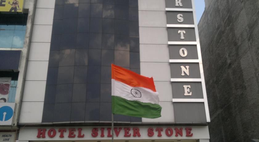 Hotel Silver Stone Ludhiana Dış mekan fotoğraf